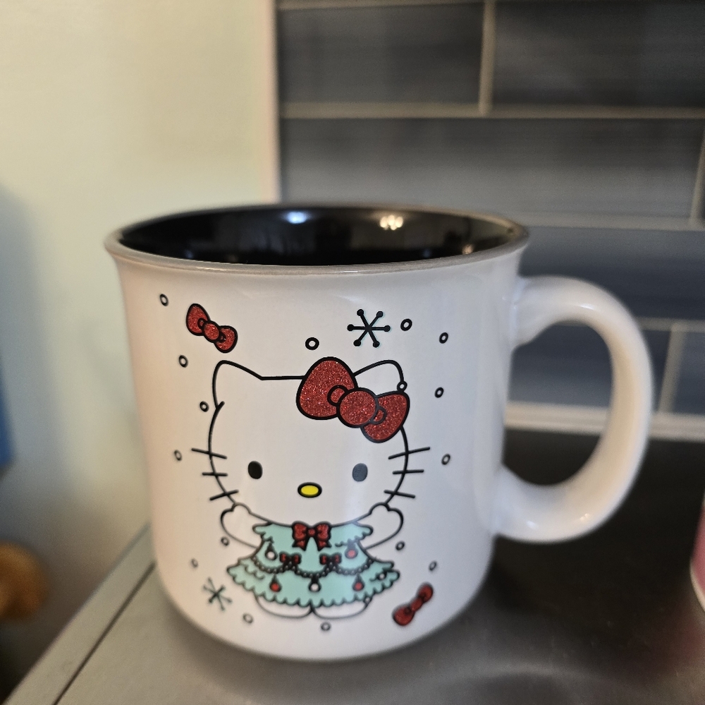 Hello Kitty Christmas Mug